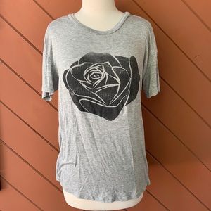 Gray and black rose T-shirt